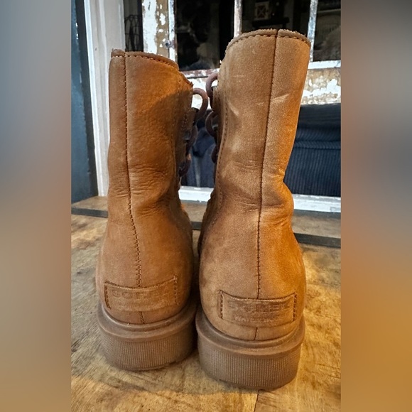 Sorel Waterproof Lace-Up Boots Tan Nubuck Women’s 8.5 - Picture 4 of 9